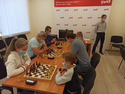 В локомотивном депо Рыбное состоялся шахматный турнир